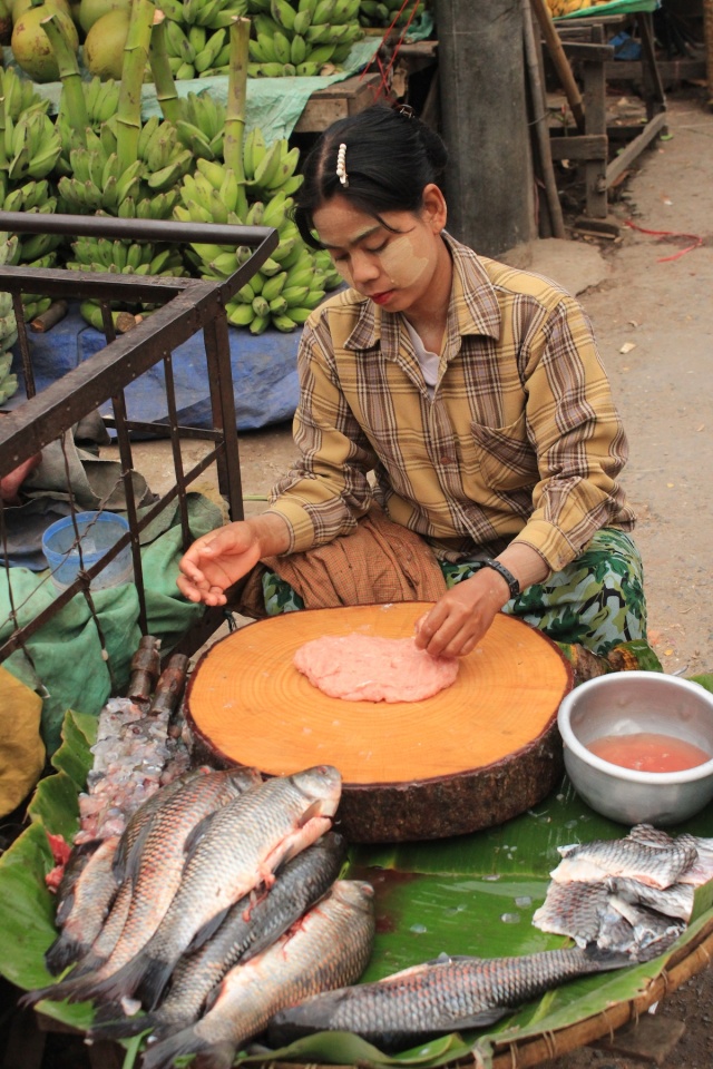 Mandalay Morning Market